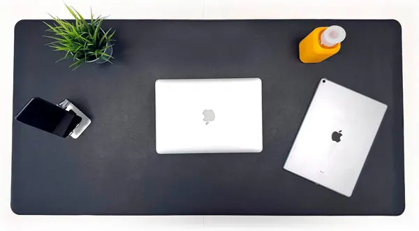 Alfombra escritorio - Negra -- Alburnus-Shop (1)